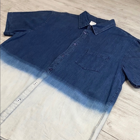 Shouthouse Faded Bleach S/S Button-Up - Picture 2 of 4